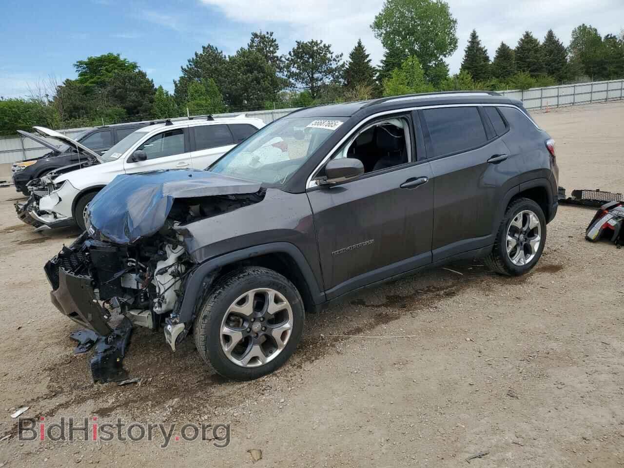 Фотография 3C4NJDCB5JT202716 - JEEP COMPASS 2018