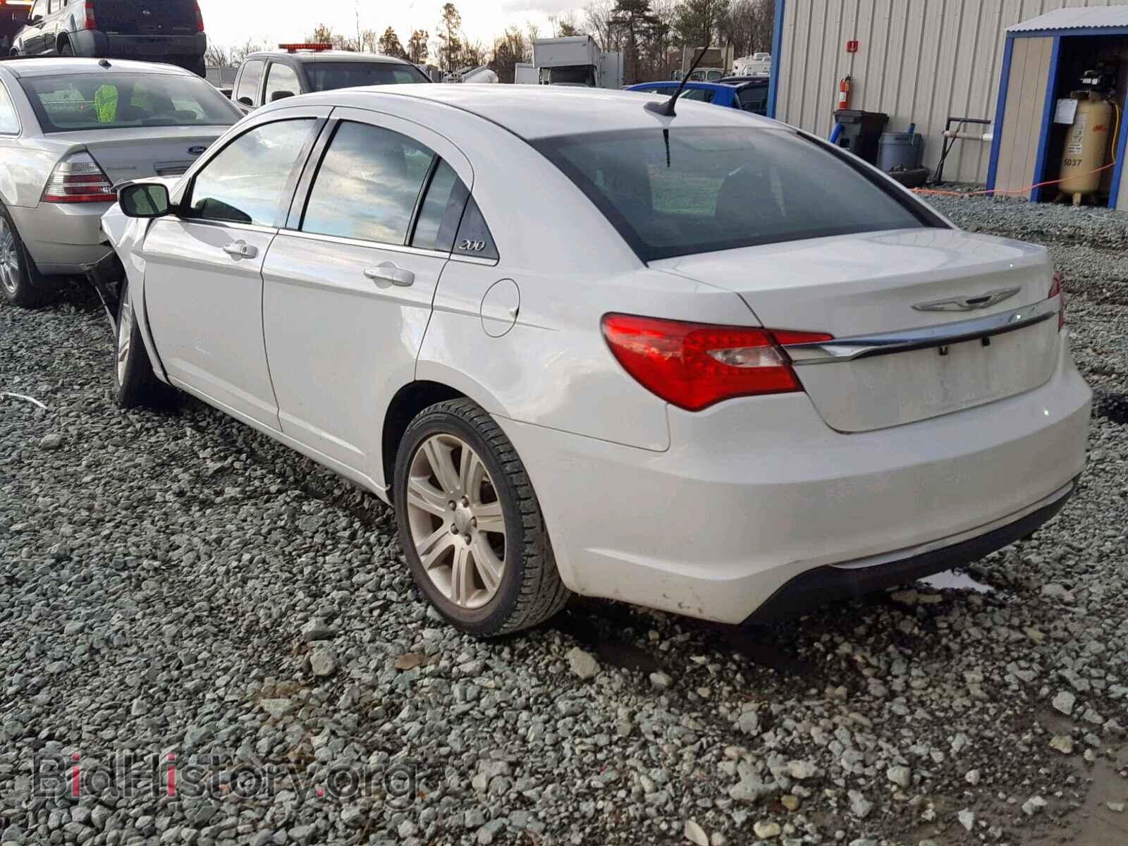 2013 CHRYSLER 200 - VIN: 1C3CCBAB6DN698675 - Фото 3