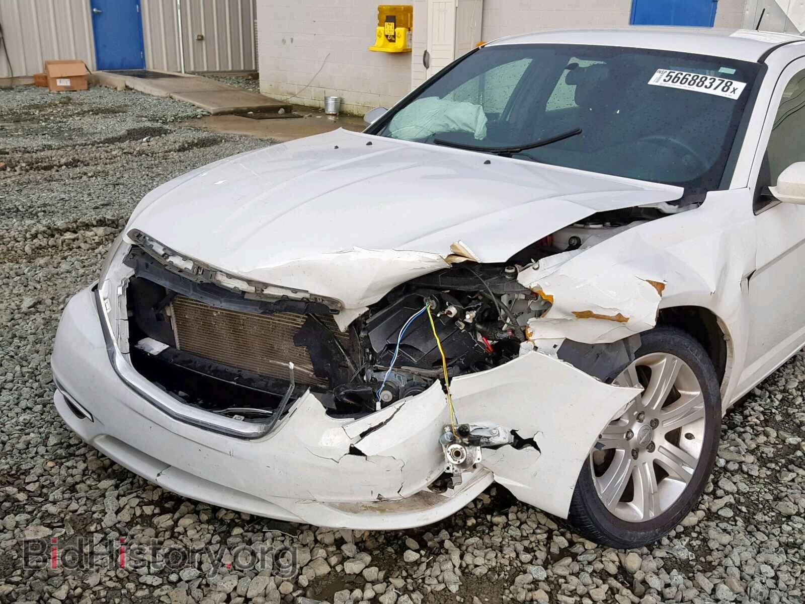 2013 CHRYSLER 200 - VIN: 1C3CCBAB6DN698675 - Фото 9