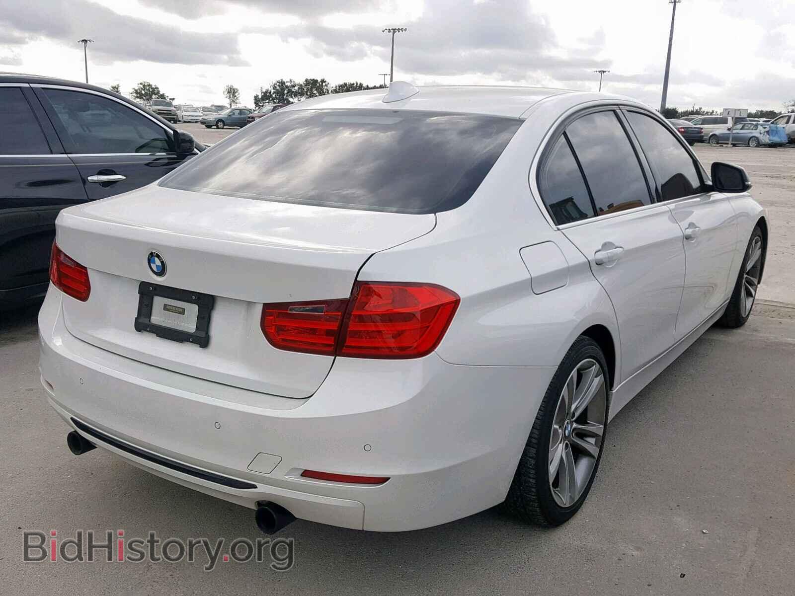 2013 BMW 1 SERIES - VIN: WBA3F9C58DF484202 - Фото 4
