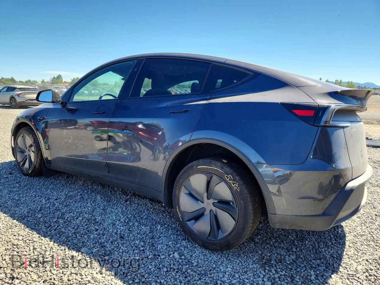 2026 TESLA MODEL Y - VIN: 7SAYGDEE2TF583111 - Фото 2