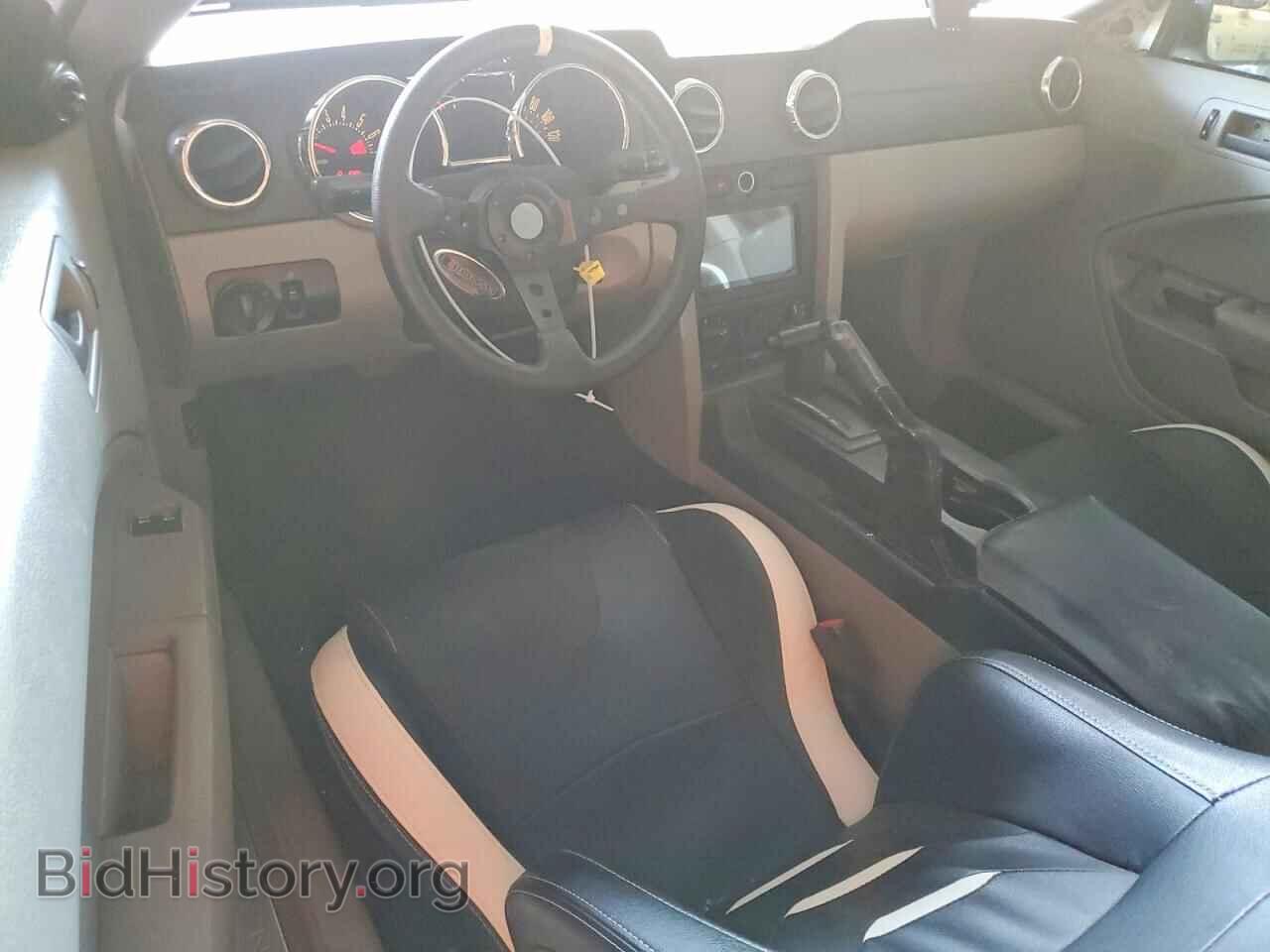 2006 FORD MUSTANG - VIN: 1ZVFT80N165201930 - Фото 8