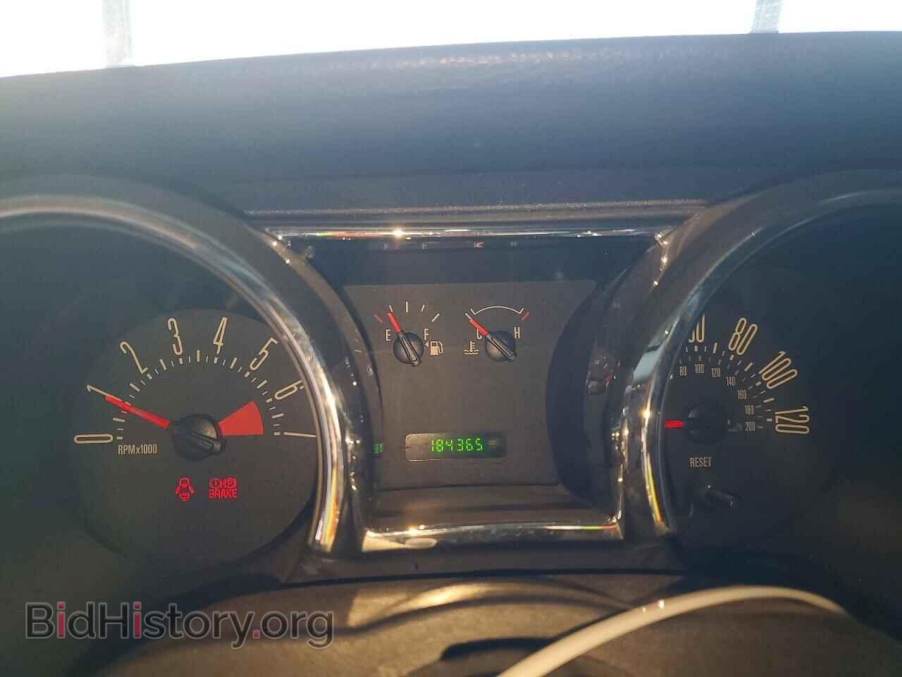 2006 FORD MUSTANG - VIN: 1ZVFT80N165201930 - Фото 9