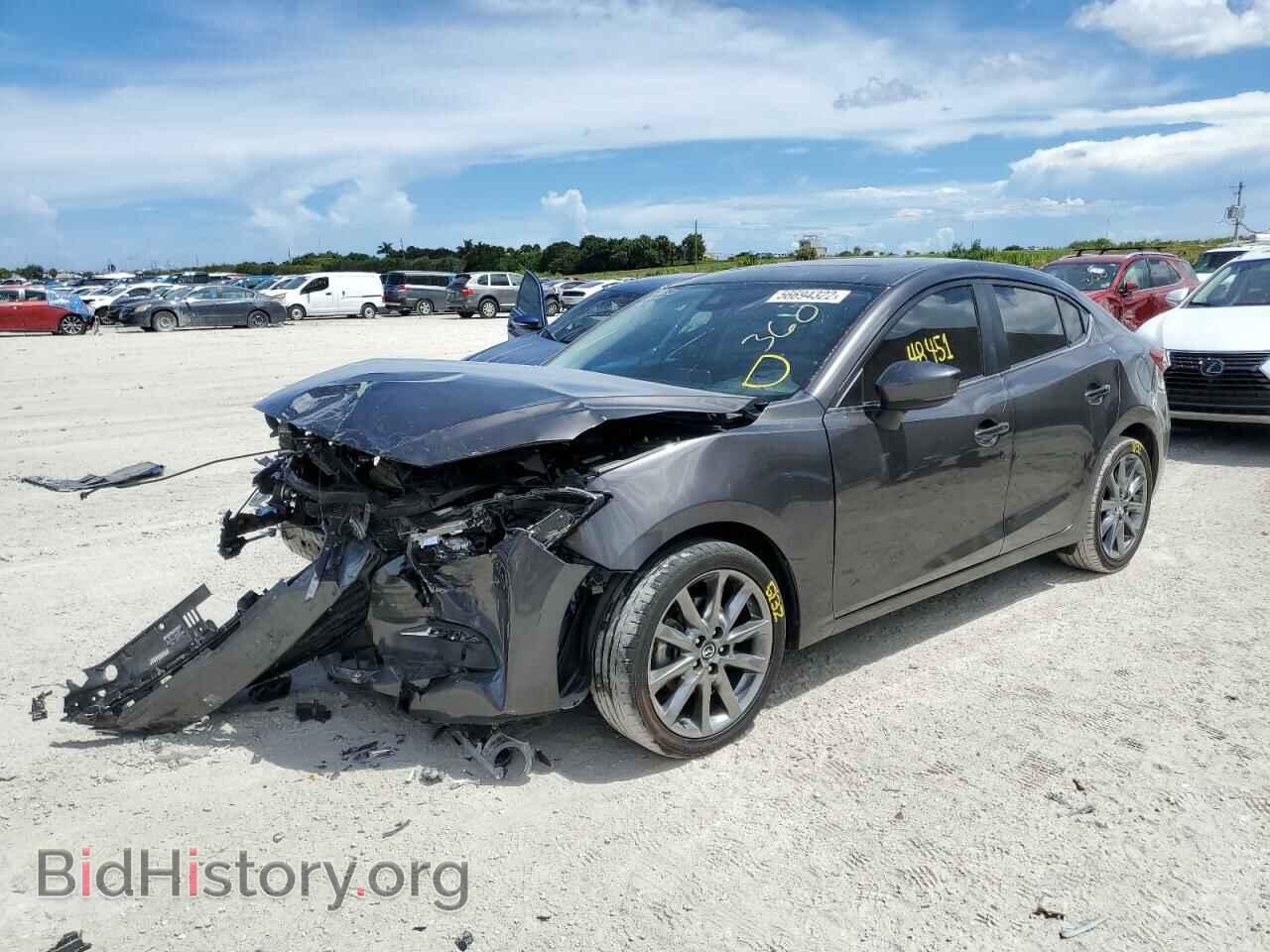 2018 MAZDA 3 - VIN: 3MZBN1W34JM158564 - Фото 2