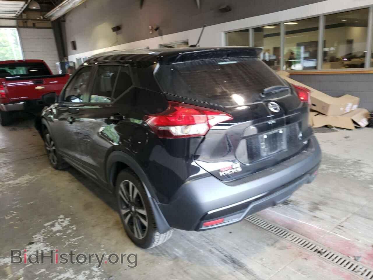 2019 NISSAN KICKS - VIN: 3N1CP5CU3KL512574 - Фото 2
