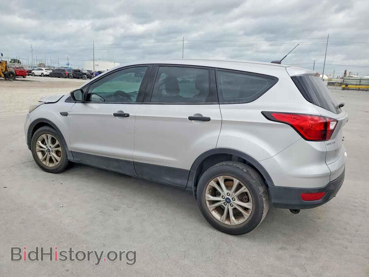 2019 FORD ESCAPE - VIN: 1FMCU0F79KUB01518 - Фото 2