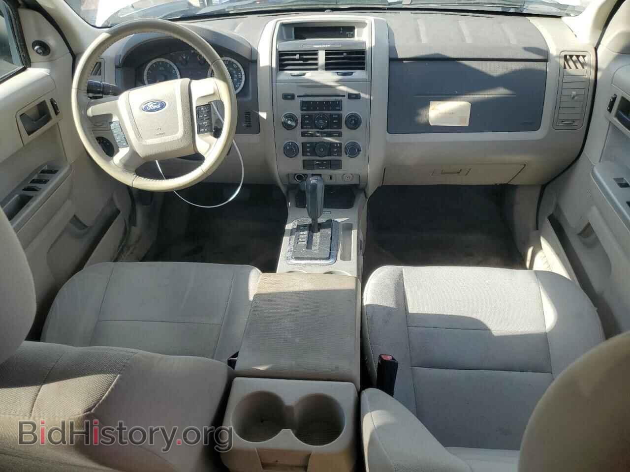 2010 FORD ESCAPE - VIN: 1FMCU0D73AKC82810 - Фото 8