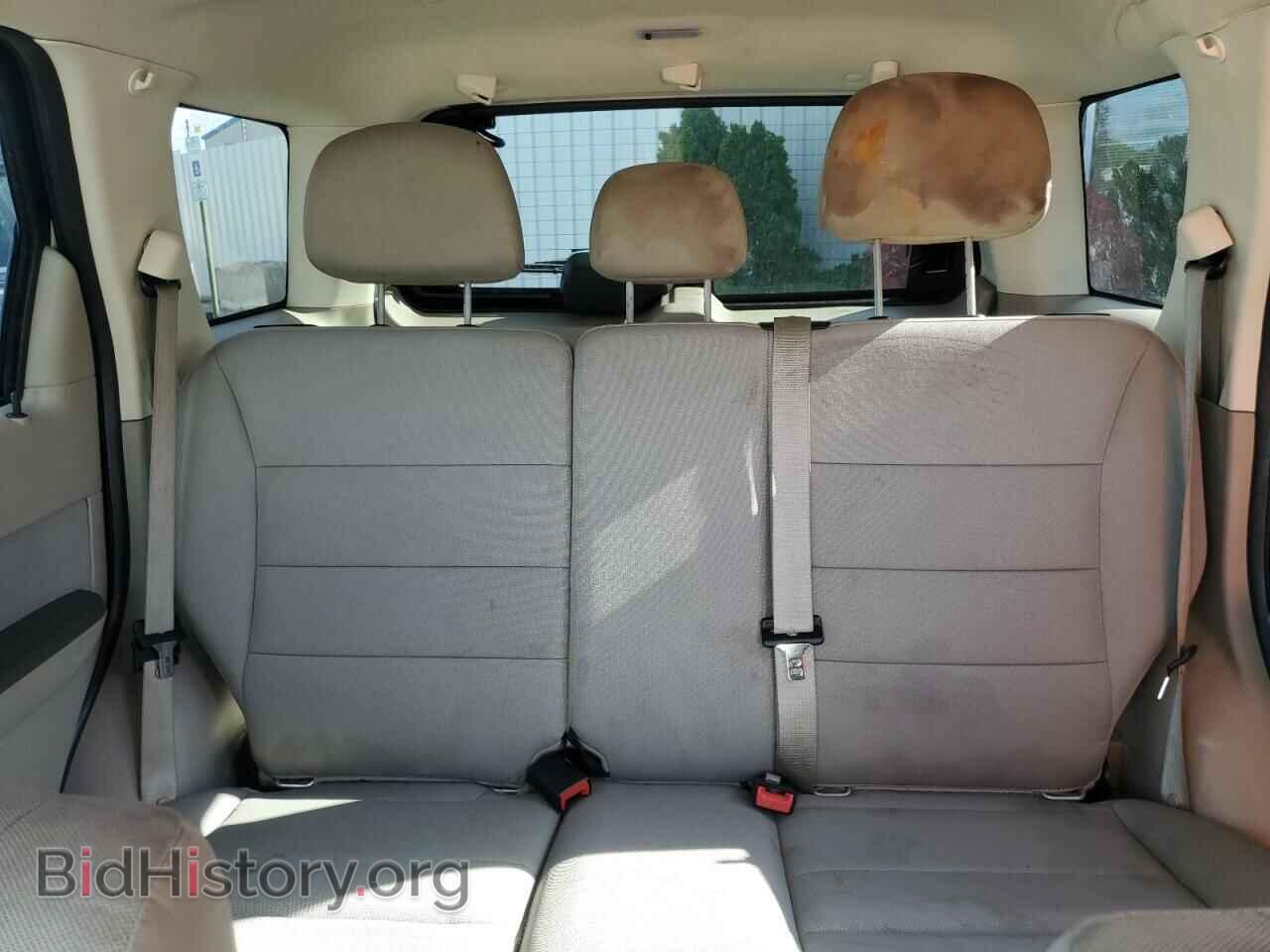 2010 FORD ESCAPE - VIN: 1FMCU0D73AKC82810 - Фото 10