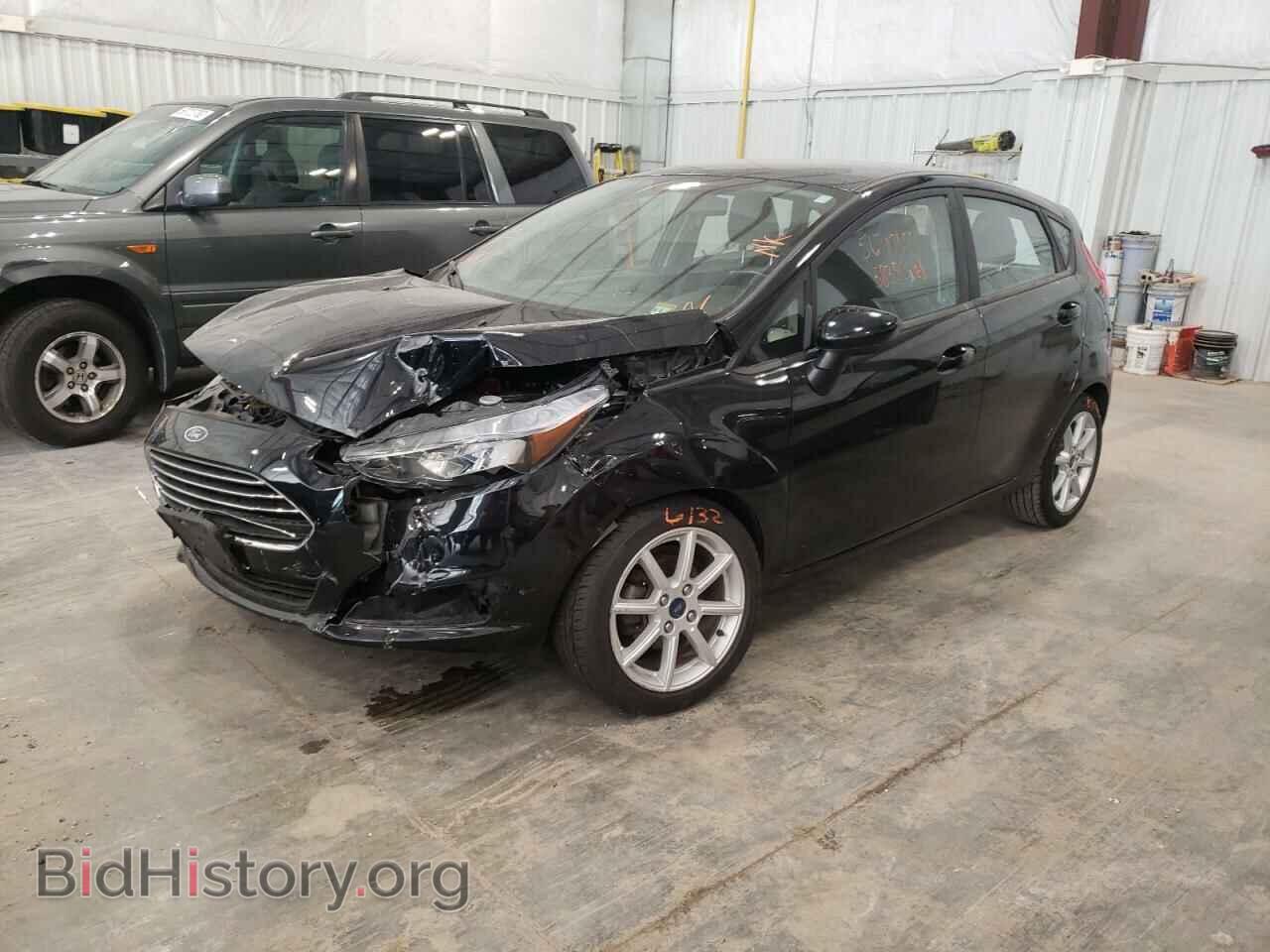 2017 FORD FIESTA - VIN: 3FADP4EJ3HM123893 - Фото 2