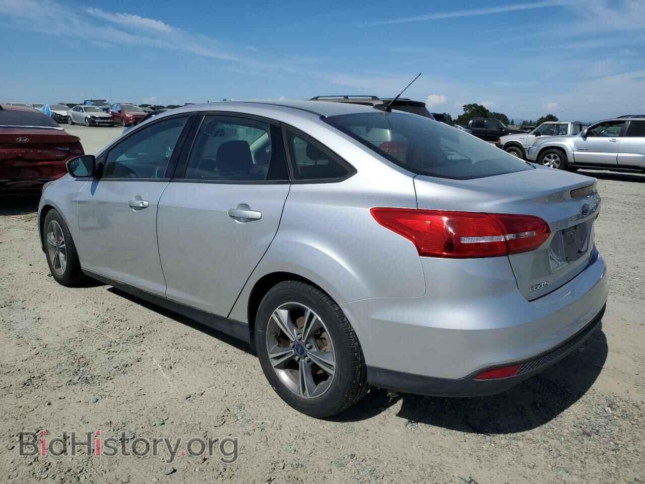 2018 FORD FOCUS - VIN: 1FADP3FE3JL223902 - Фото 2