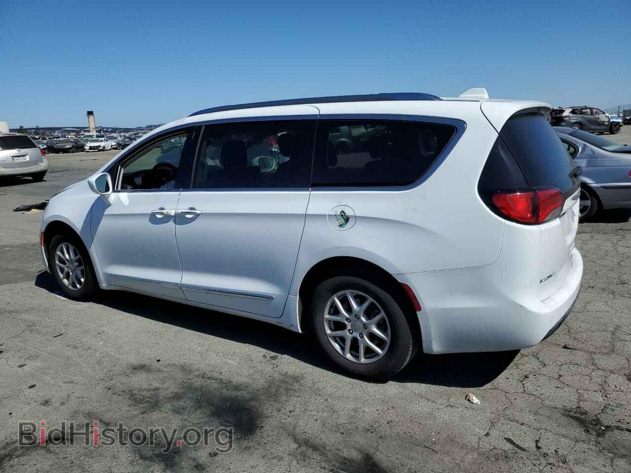 2020 CHRYSLER PACIFICA - VIN: 2C4RC1BG9LR271972 - Фото 2