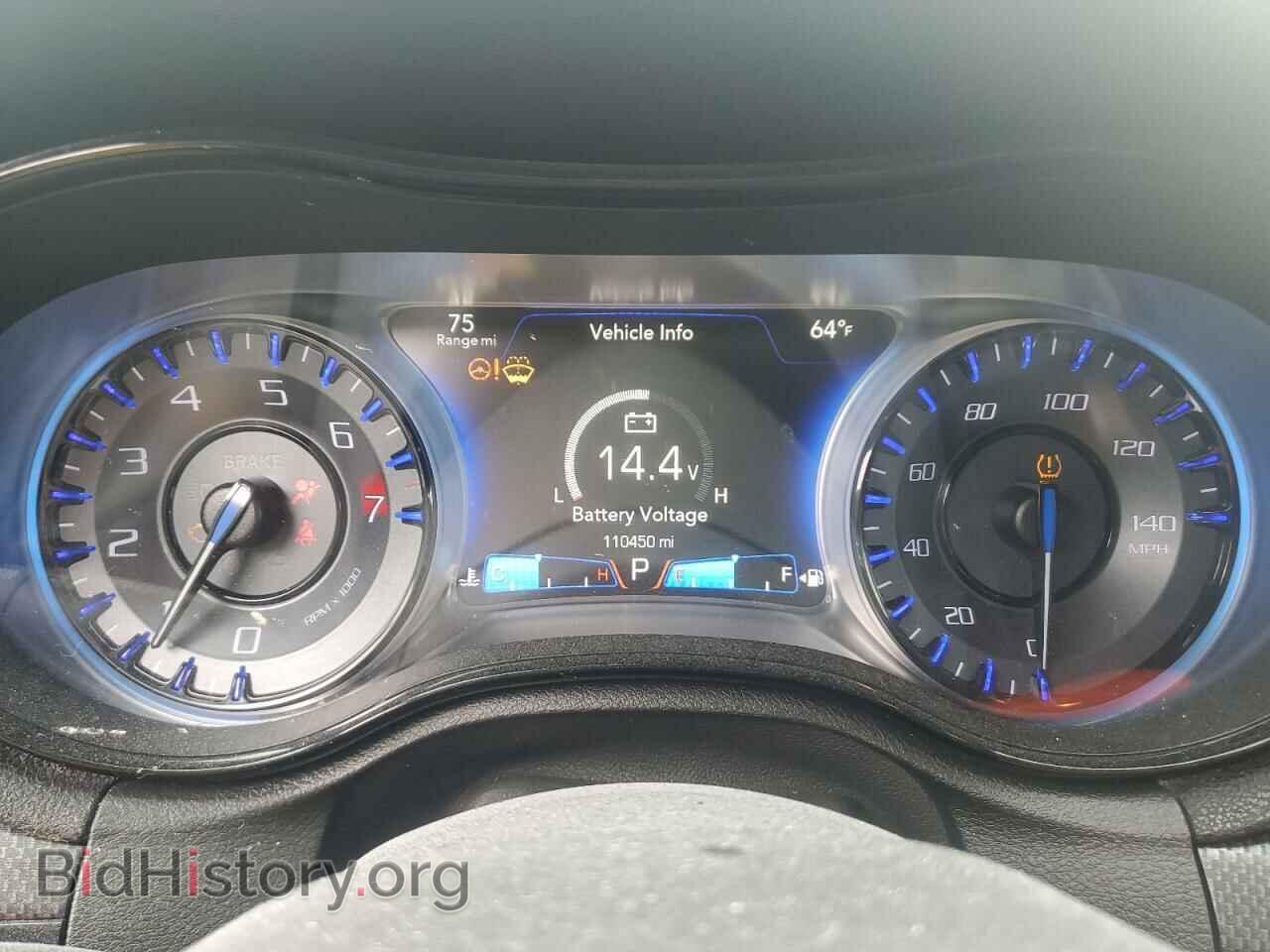 2015 CHRYSLER 300 - VIN: 2C3CCAGG2FH793081 - Фото 9