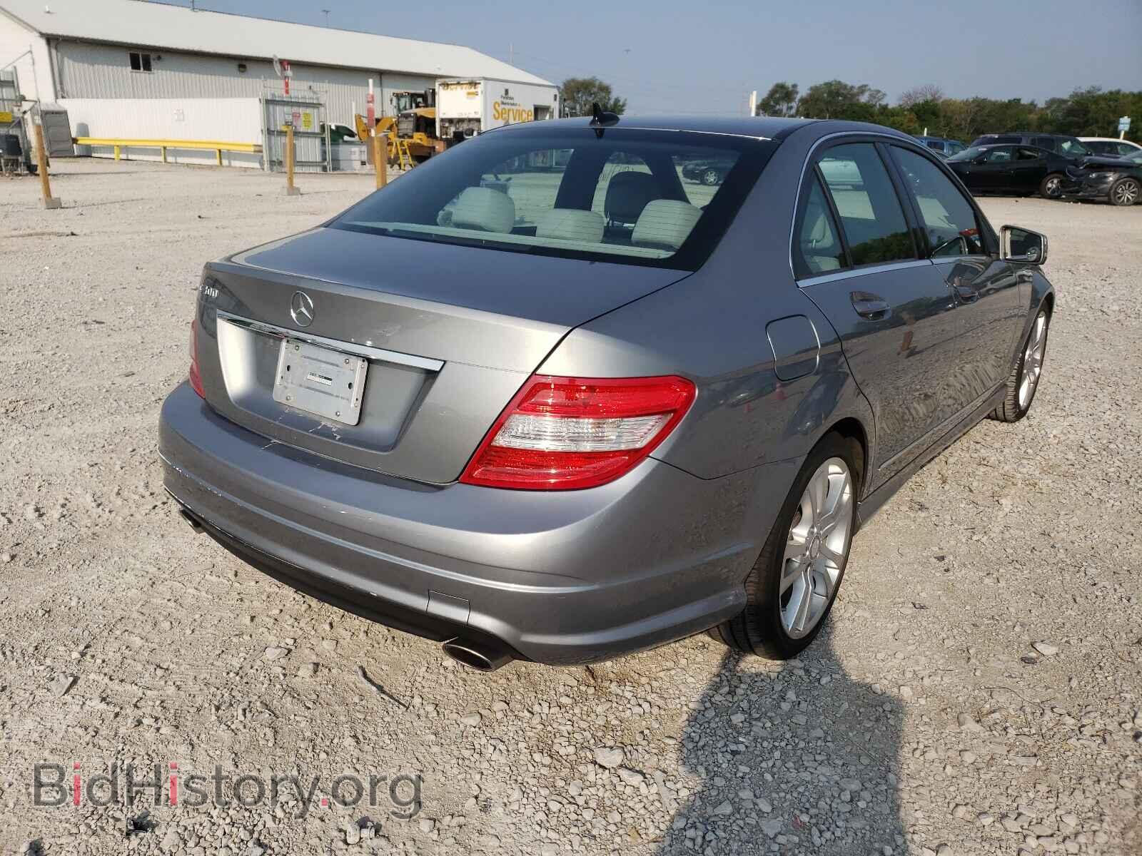 2011 MERCEDES-BENZ C-CLASS - VIN: WDDGF5EB8BF655324 - Фото 4