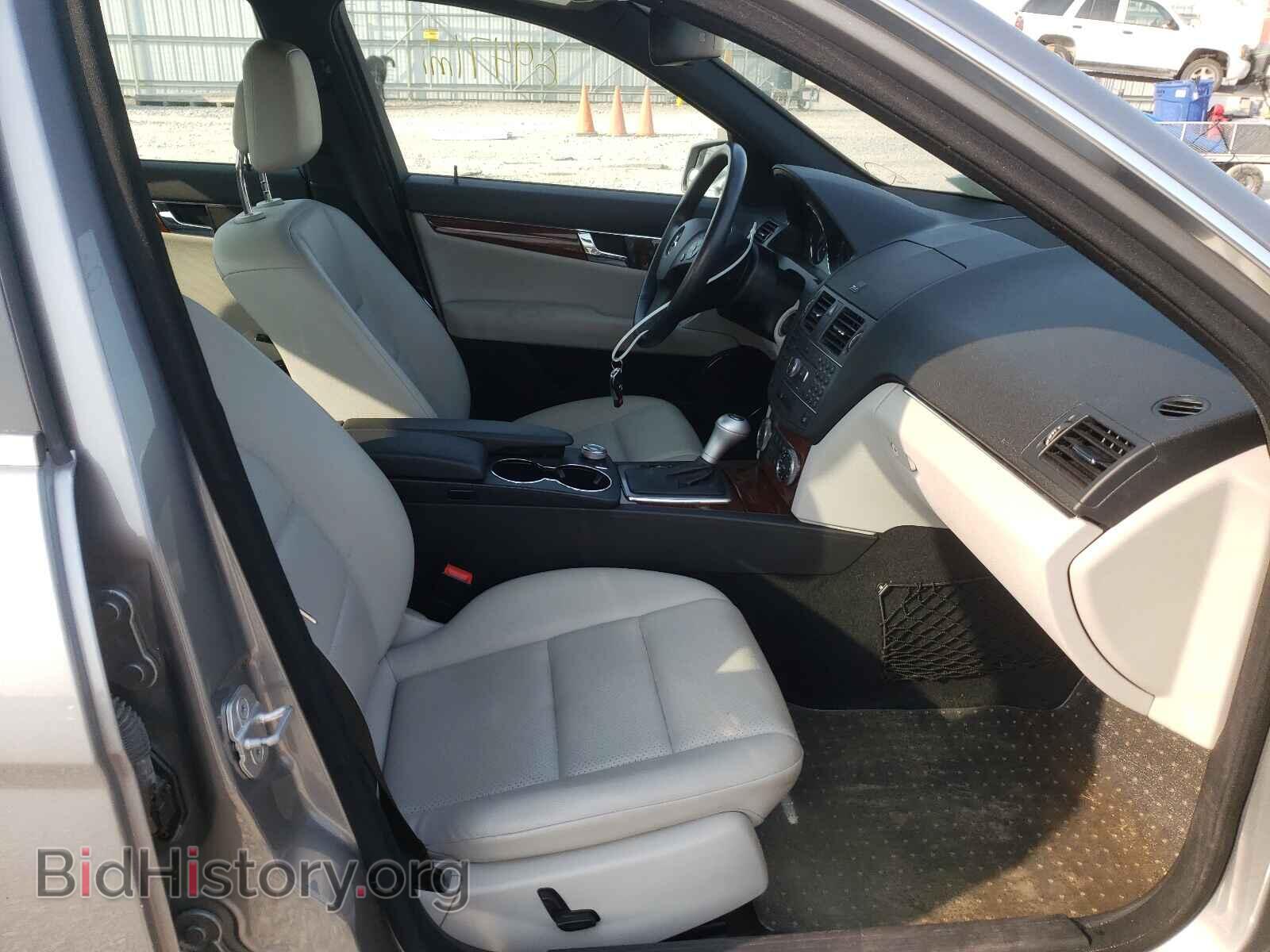 2011 MERCEDES-BENZ C-CLASS - VIN: WDDGF5EB8BF655324 - Фото 5