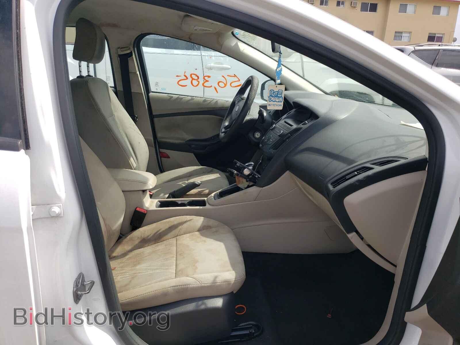2016 FORD FOCUS - VIN: 1FADP3F20GL261442 - Фото 5