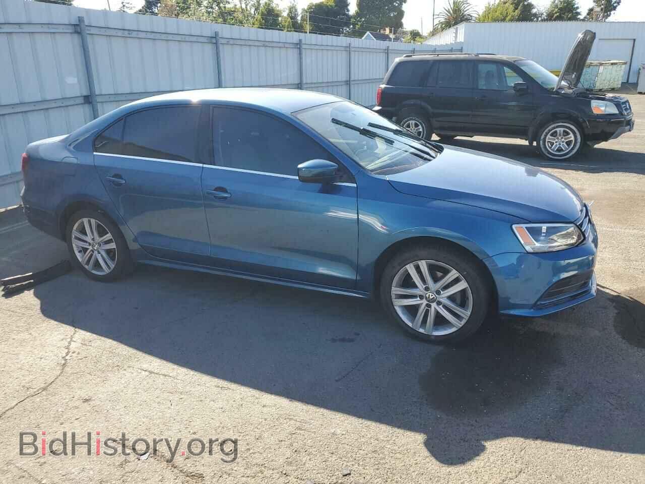 2017 VOLKSWAGEN JETTA - VIN: 3VW2B7AJXHM256008 - Фото 4