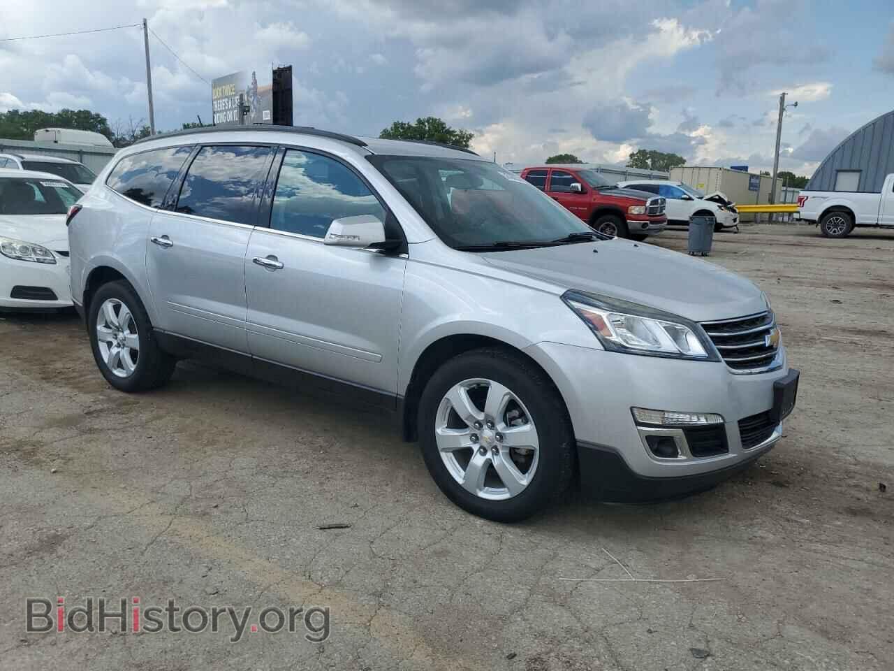 2017 CHEVROLET TRAVERSE - VIN: 1GNKVGKD4HJ304299 - Фото 4