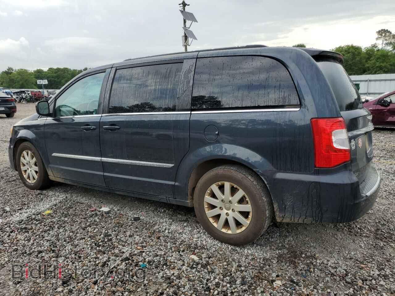 2013 CHRYSLER TOWN & C - VIN: 2C4RC1BG3DR775709 - Фото 2