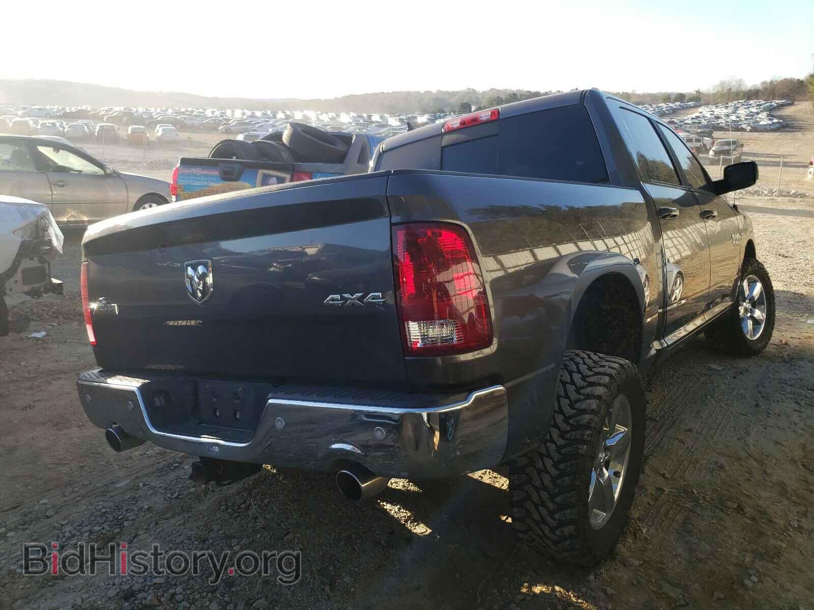 2017 RAM 1500 - VIN: 1C6RR7LT3HS592982 - Photo 4