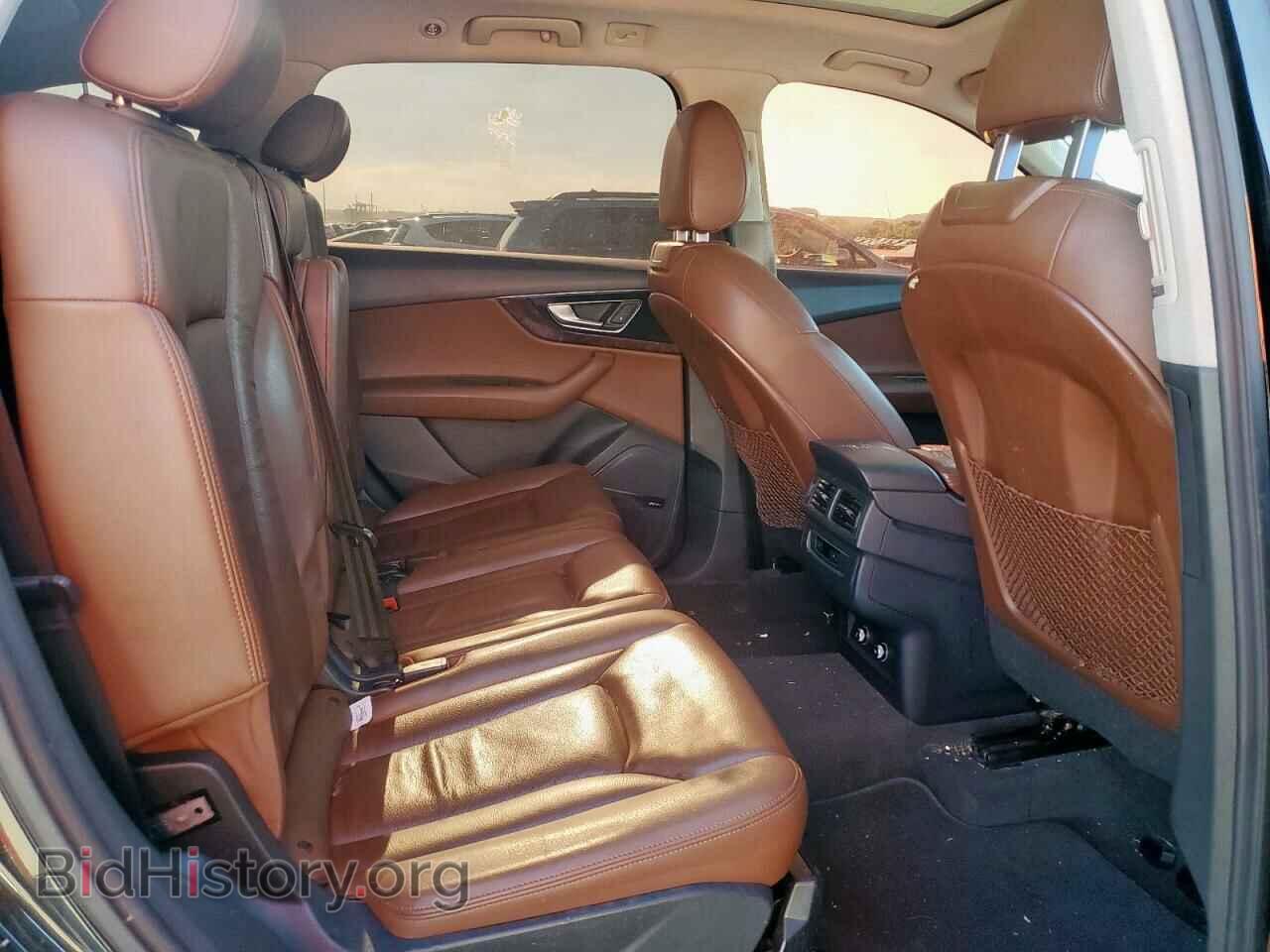 2018 AUDI Q7 - VIN: WA1LAAF72JD025328 - Фото 11