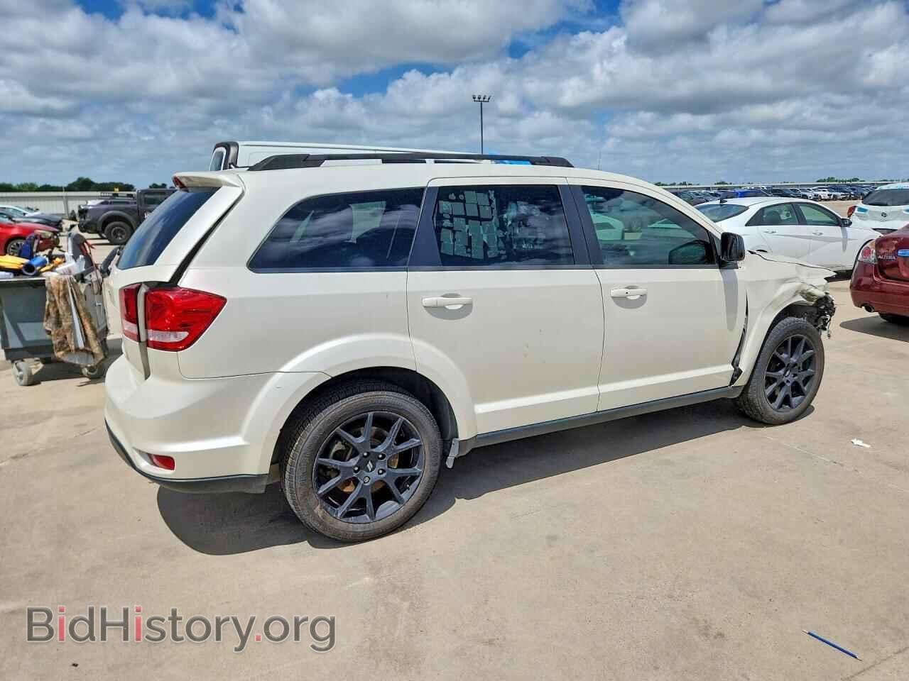 2019 DODGE JOURNEY - VIN: 3C4PDCBB8KT803955 - Photo 3