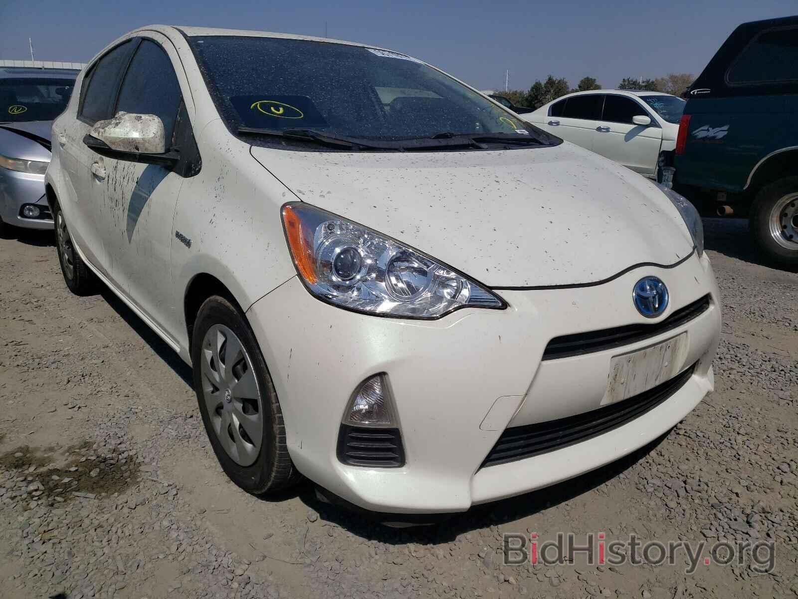 Photo JTDKDTB38E1067520 - TOYOTA PRIUS 2014