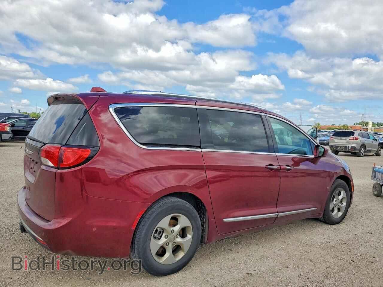2017 CHRYSLER PACIFICA - VIN: 2C4RC1EG5HR594659 - Photo 3