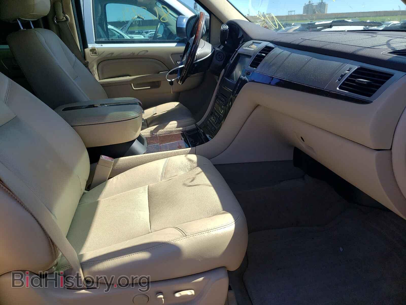 2011 CADILLAC ESCALADE - VIN: 1GYS3JEFXBR309292 - Фото 5