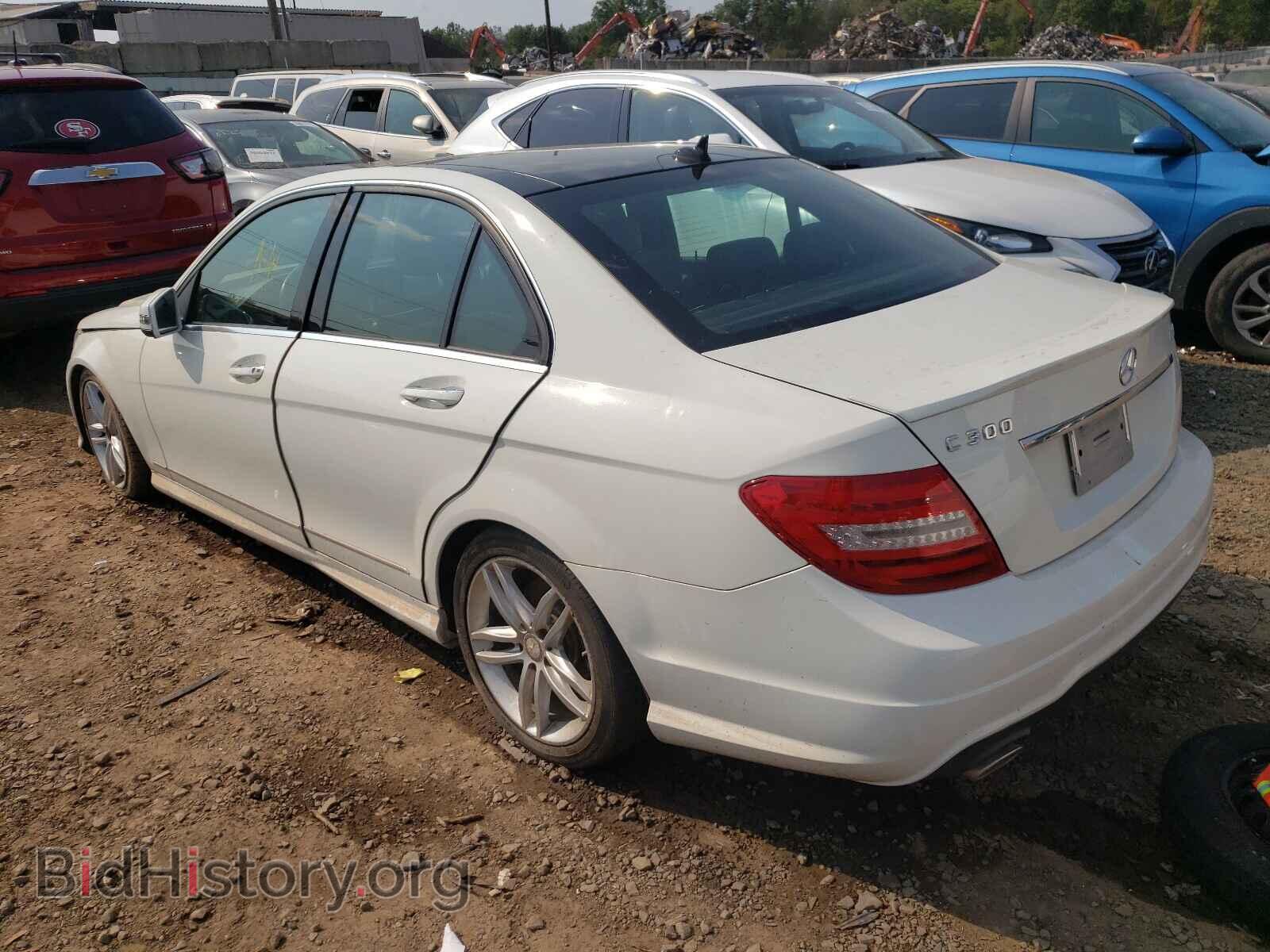 2012 MERCEDES-BENZ C-CLASS - VIN: WDDGF8BB2CA700505 - Фото 3
