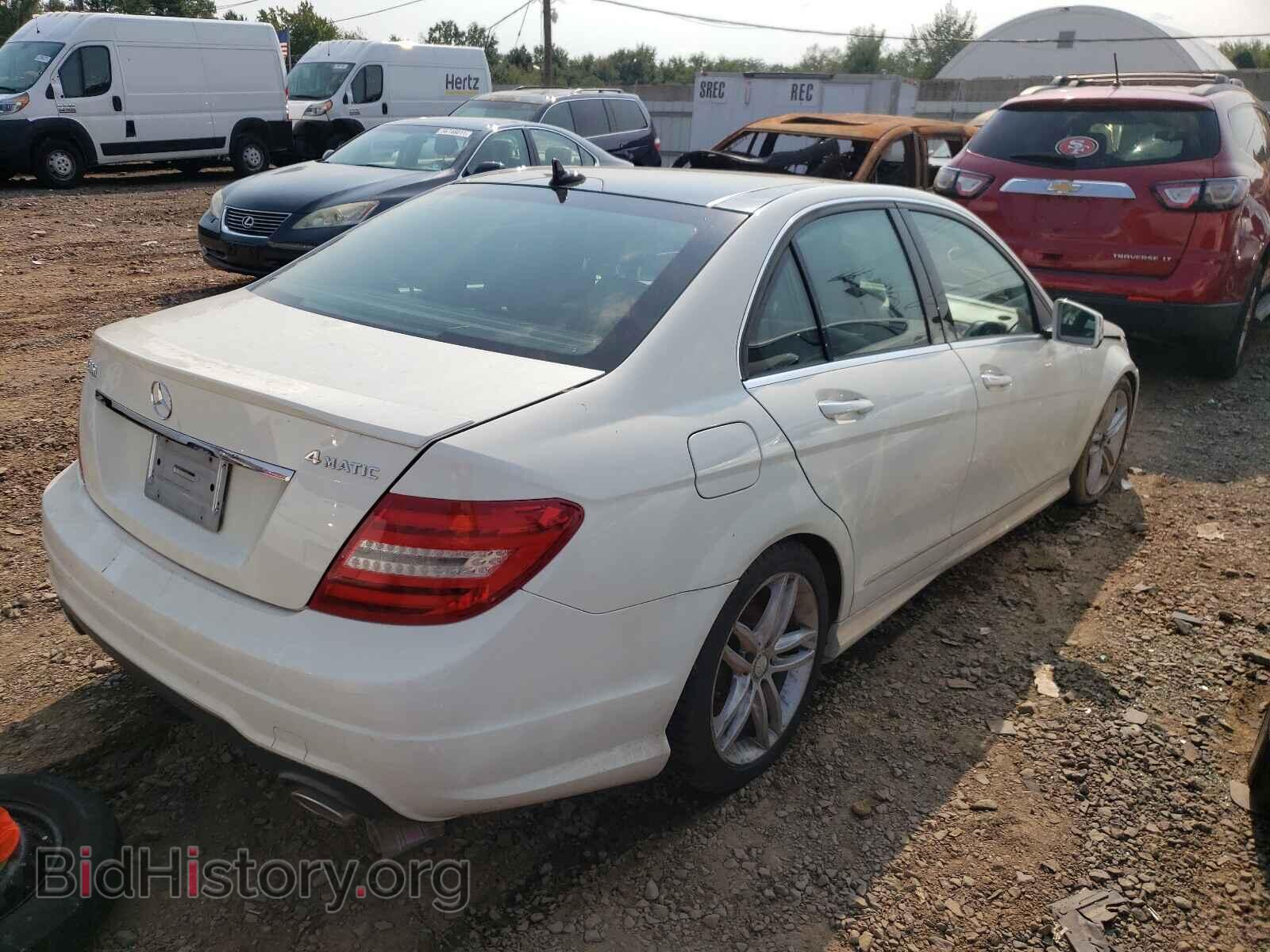 2012 MERCEDES-BENZ C-CLASS - VIN: WDDGF8BB2CA700505 - Фото 4