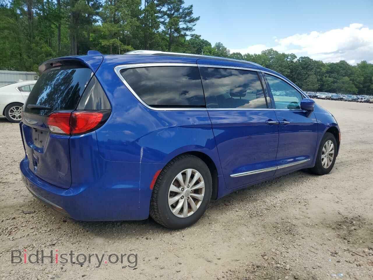 2018 CHRYSLER PACIFICA - VIN: 2C4RC1BG2JR257568 - Фото 3