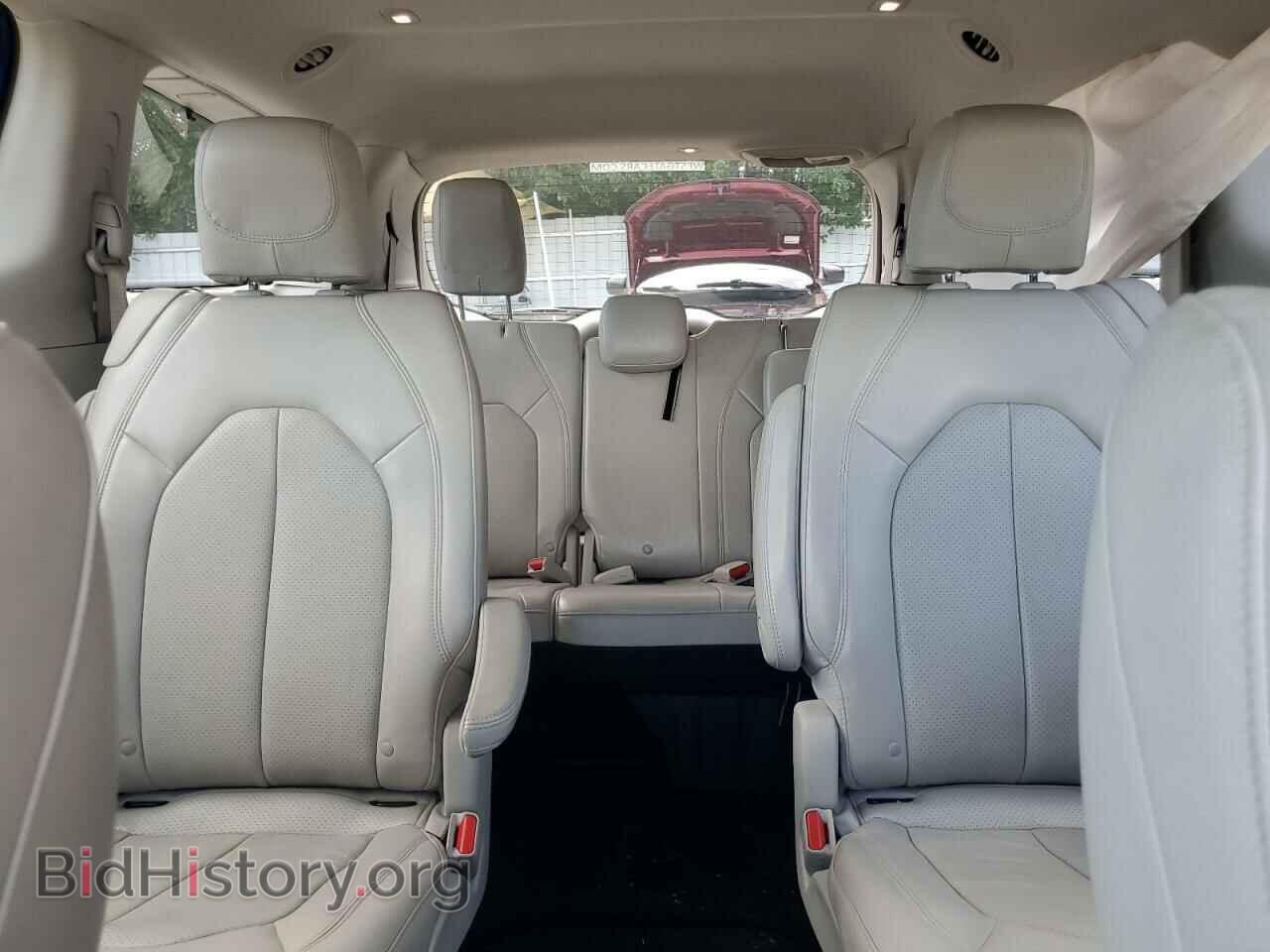 2018 CHRYSLER PACIFICA - VIN: 2C4RC1BG2JR257568 - Фото 10