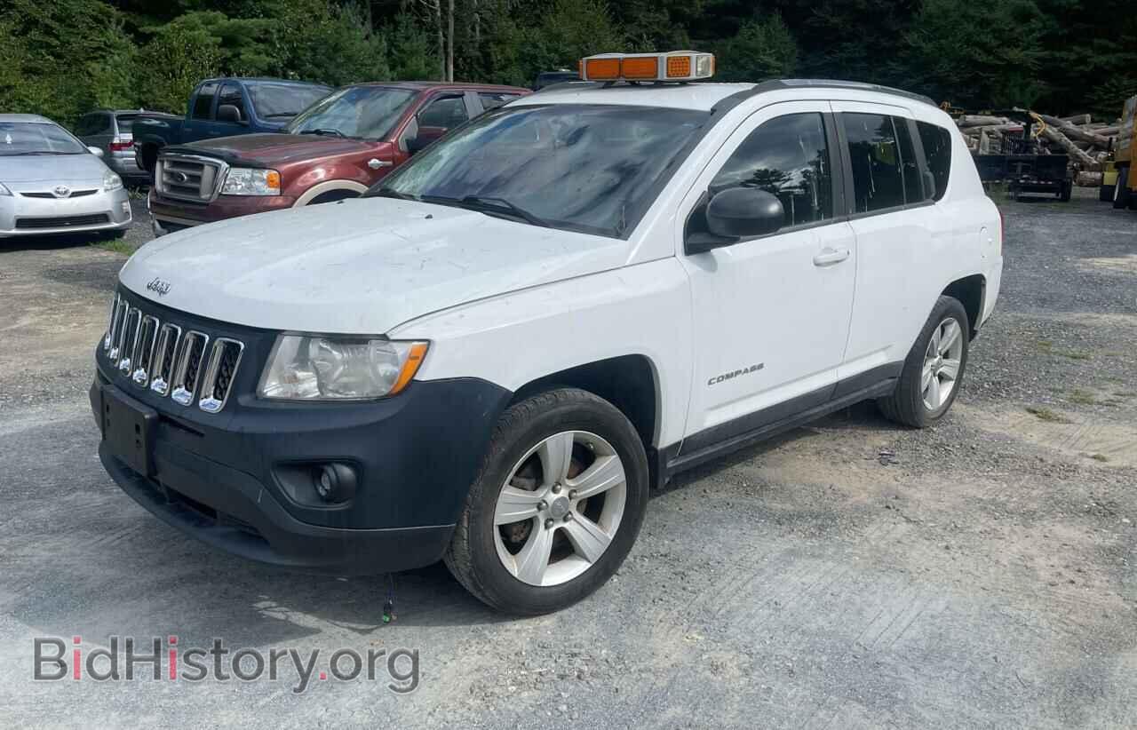 2011 JEEP COMPASS - VIN: 1J4NF1FB1BD206887 - Photo 2