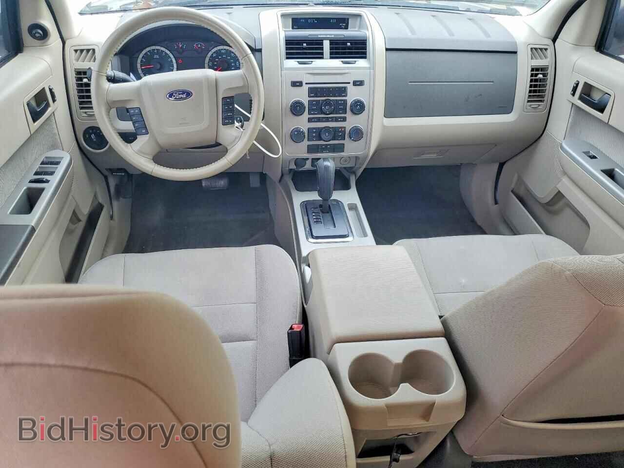 2011 FORD ESCAPE - VIN: 1FMCU0D71BKC10330 - Фото 8