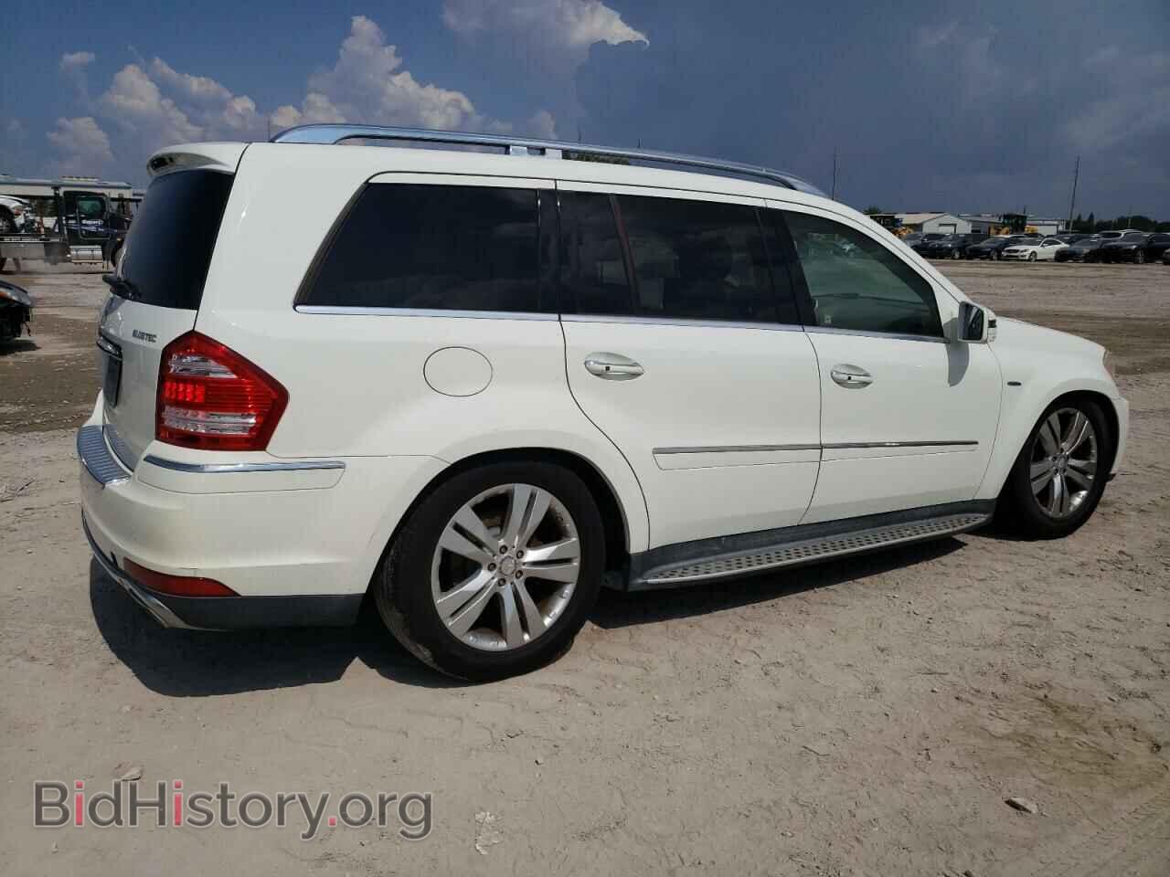 2011 MERCEDES-BENZ GL-CLASS - VIN: 4JGBF2FE7BA744001 - Фото 3