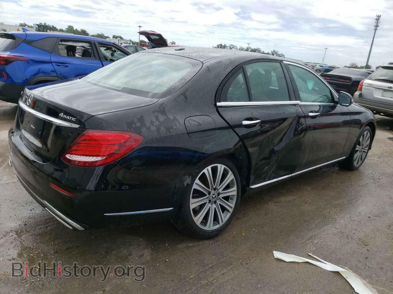 2018 MERCEDES-BENZ E-CLASS - VIN: WDDZF4KB1JA470163 - Фото 3
