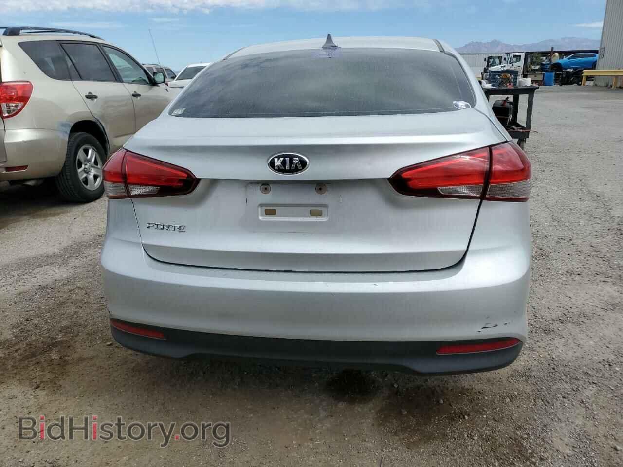 2017 KIA FORTE - VIN: 3KPFK4A73HE018776 - Фото 6