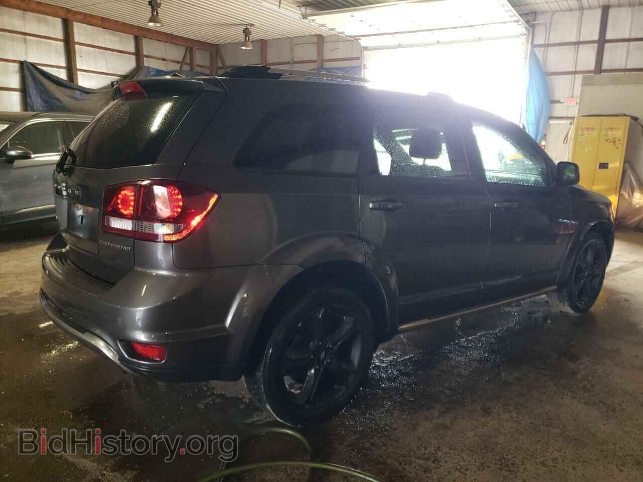 2020 DODGE JOURNEY - VIN: 3C4PDCGB4LT270142 - Фото 3