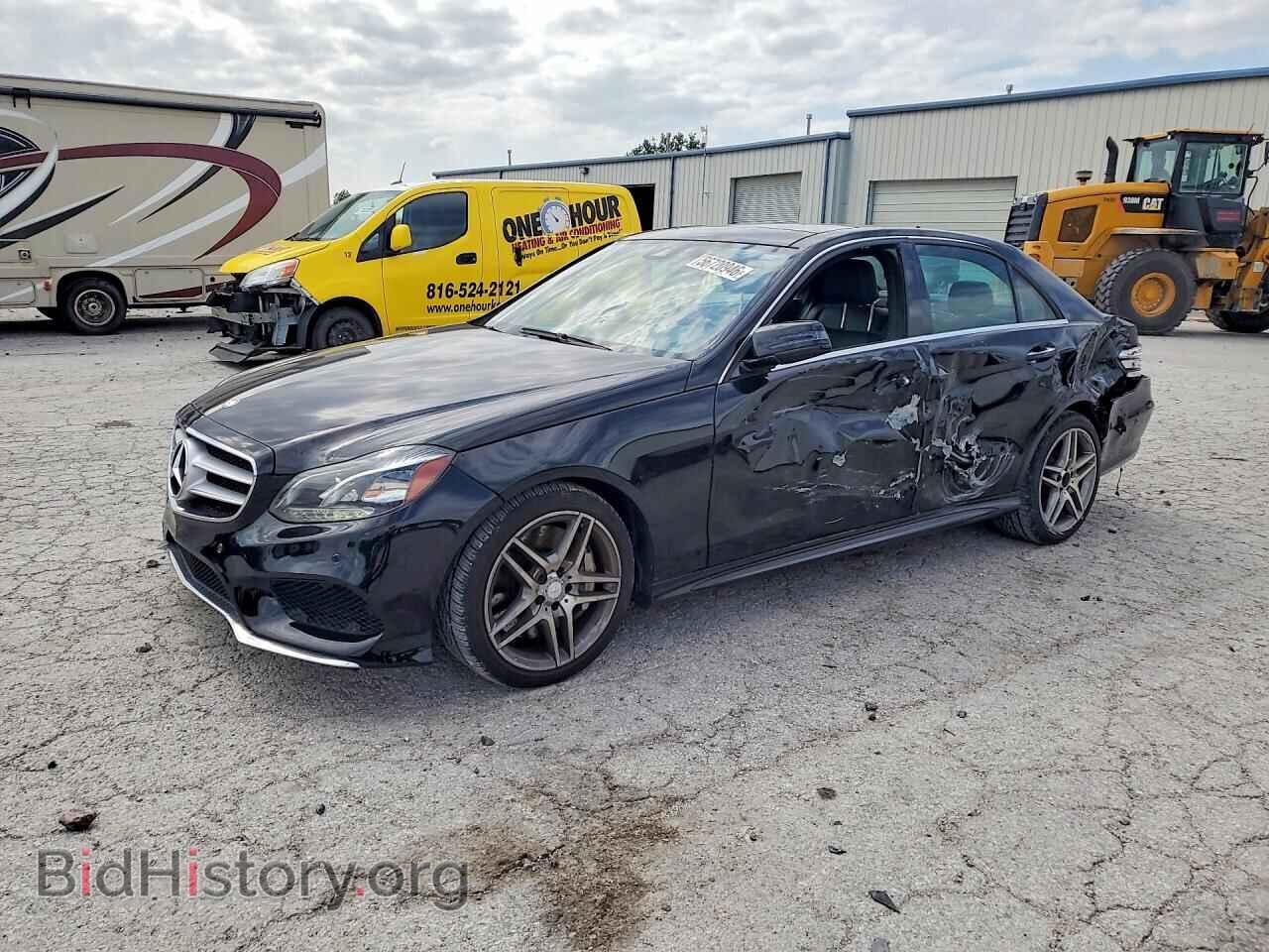 Photo WDDHF9BB2EA968676 - MERCEDES-BENZ E-CLASS 2014