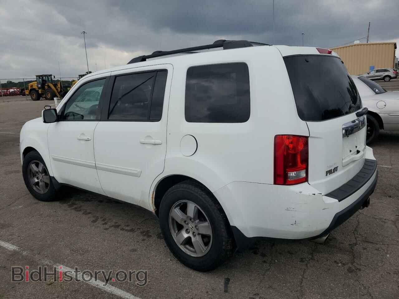 2011 HONDA PILOT - VIN: 5FNYF4H64BB032648 - Фото 2