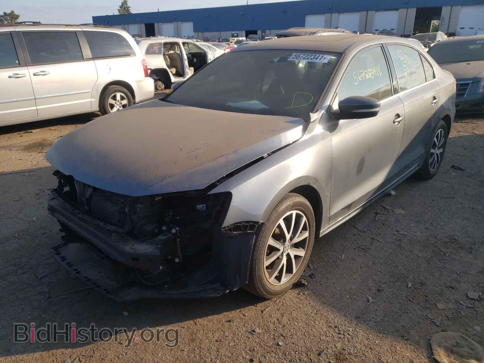 2017 VOLKSWAGEN JETTA - VIN: 3VWDB7AJ4HM408566 - Фото 2