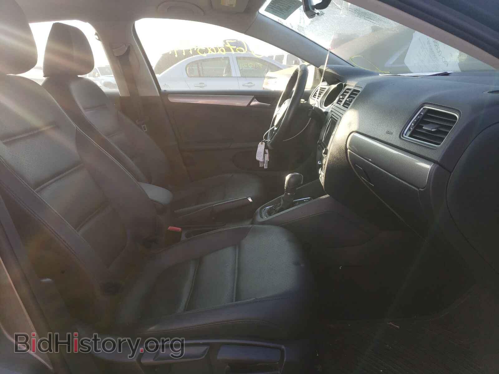 2017 VOLKSWAGEN JETTA - VIN: 3VWDB7AJ4HM408566 - Фото 5