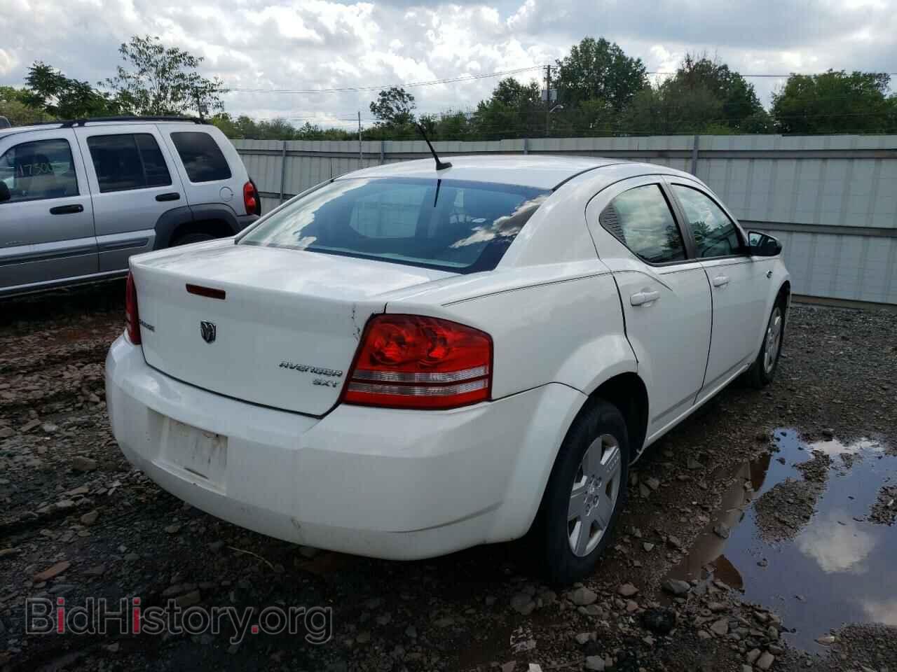 2010 DODGE AVENGER - VIN: 1B3CC4FB5AN215237 - Photo 4
