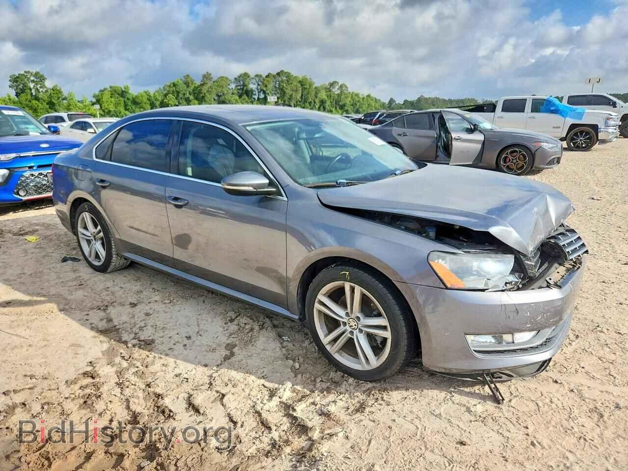 2012 VOLKSWAGEN PASSAT - VIN: 1VWBM7A32CC047223 - Photo 4