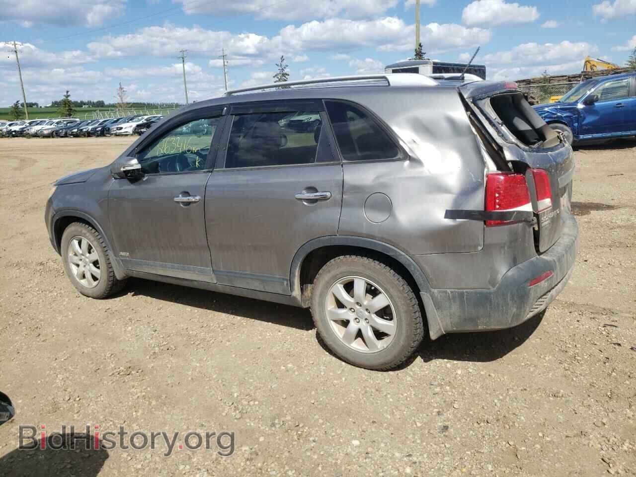 2012 KIA SORENTO - VIN: 5XYKTDA27CG208916 - Фото 2
