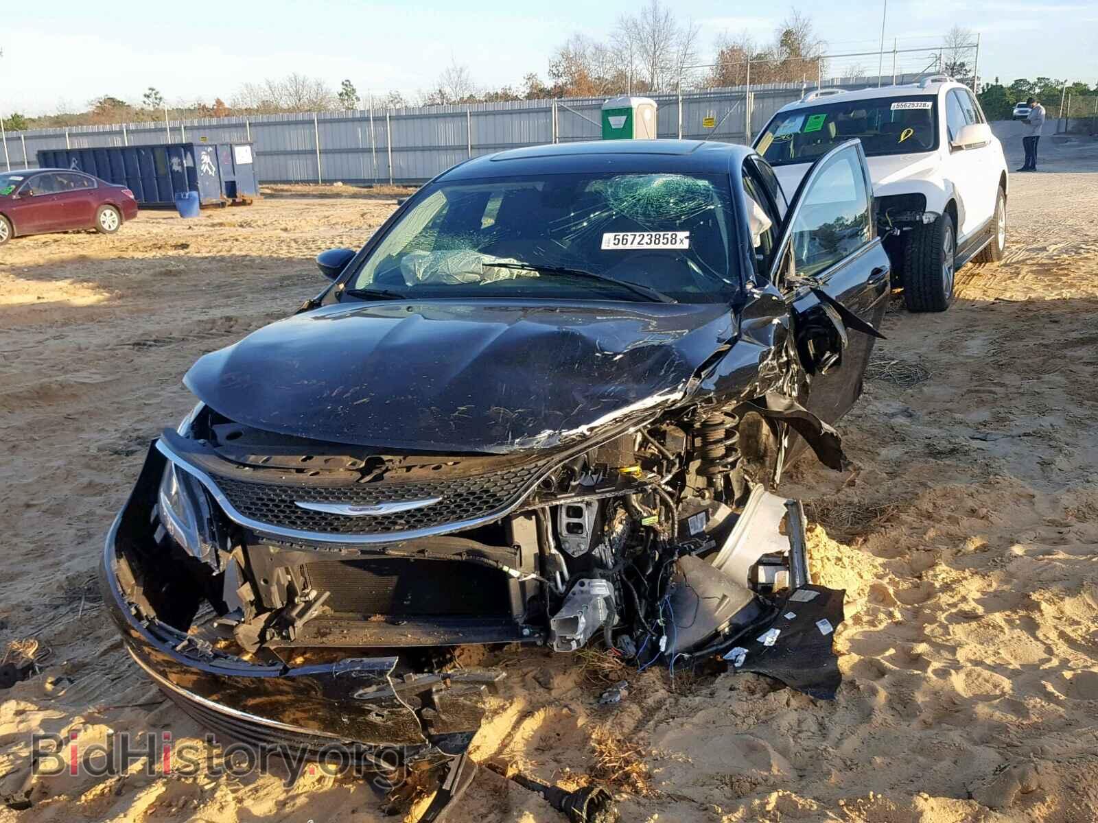 2015 CHRYSLER 200 - VIN: 1C3CCCAB5FN554320 - Фото 2