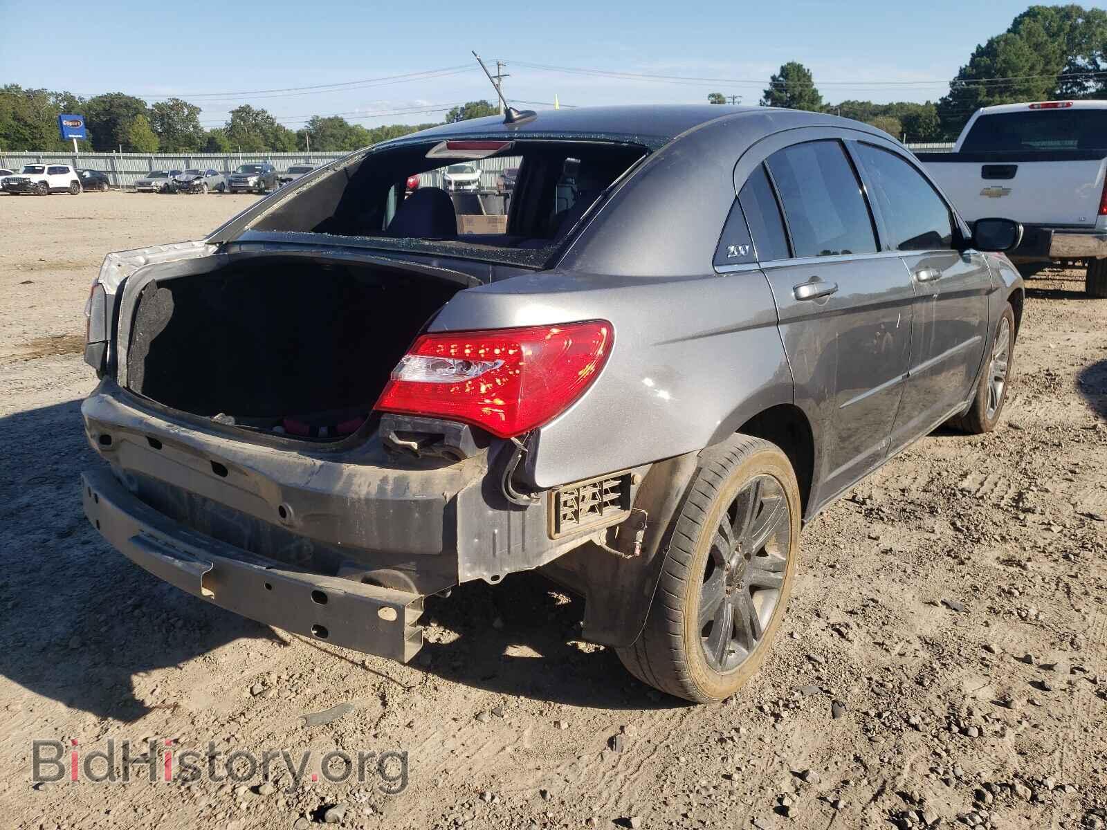 2013 CHRYSLER 200 - VIN: 1C3CCBBB6DN732290 - Фото 4