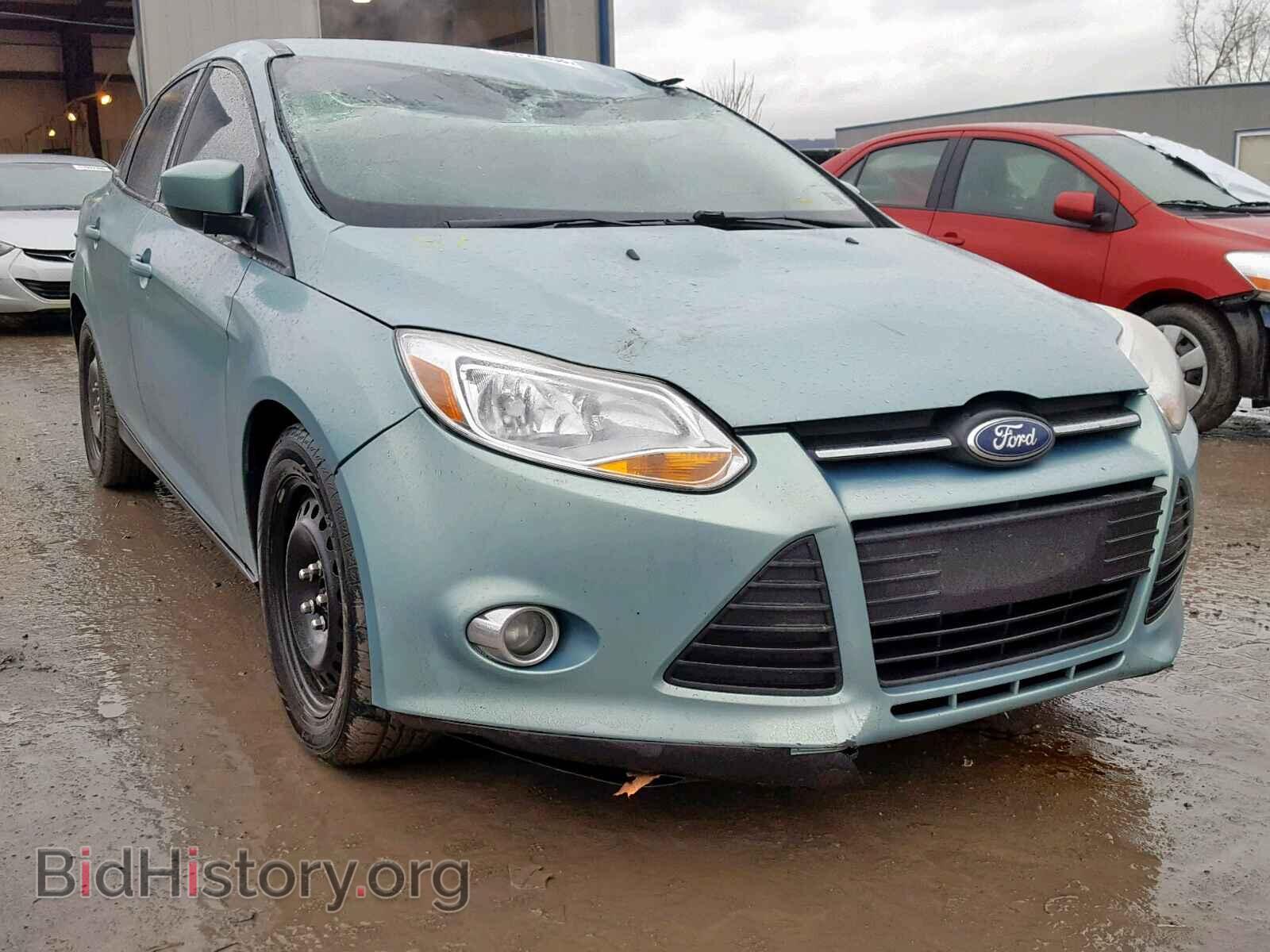 Photo 1FAHP3F29CL307345 - FORD FOCUS 2012