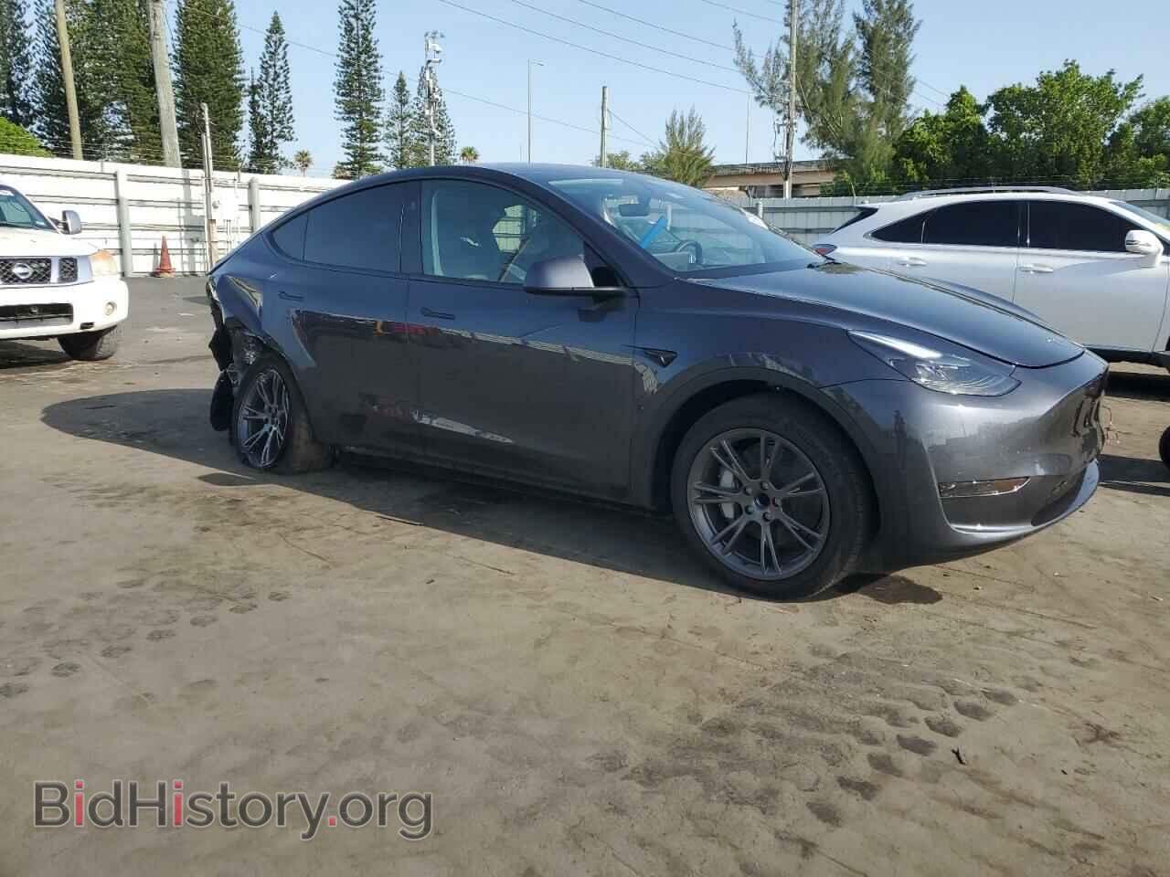 2025 TESLA MODEL Y - VIN: 7SAYGDED2SA374423 - Photo 4