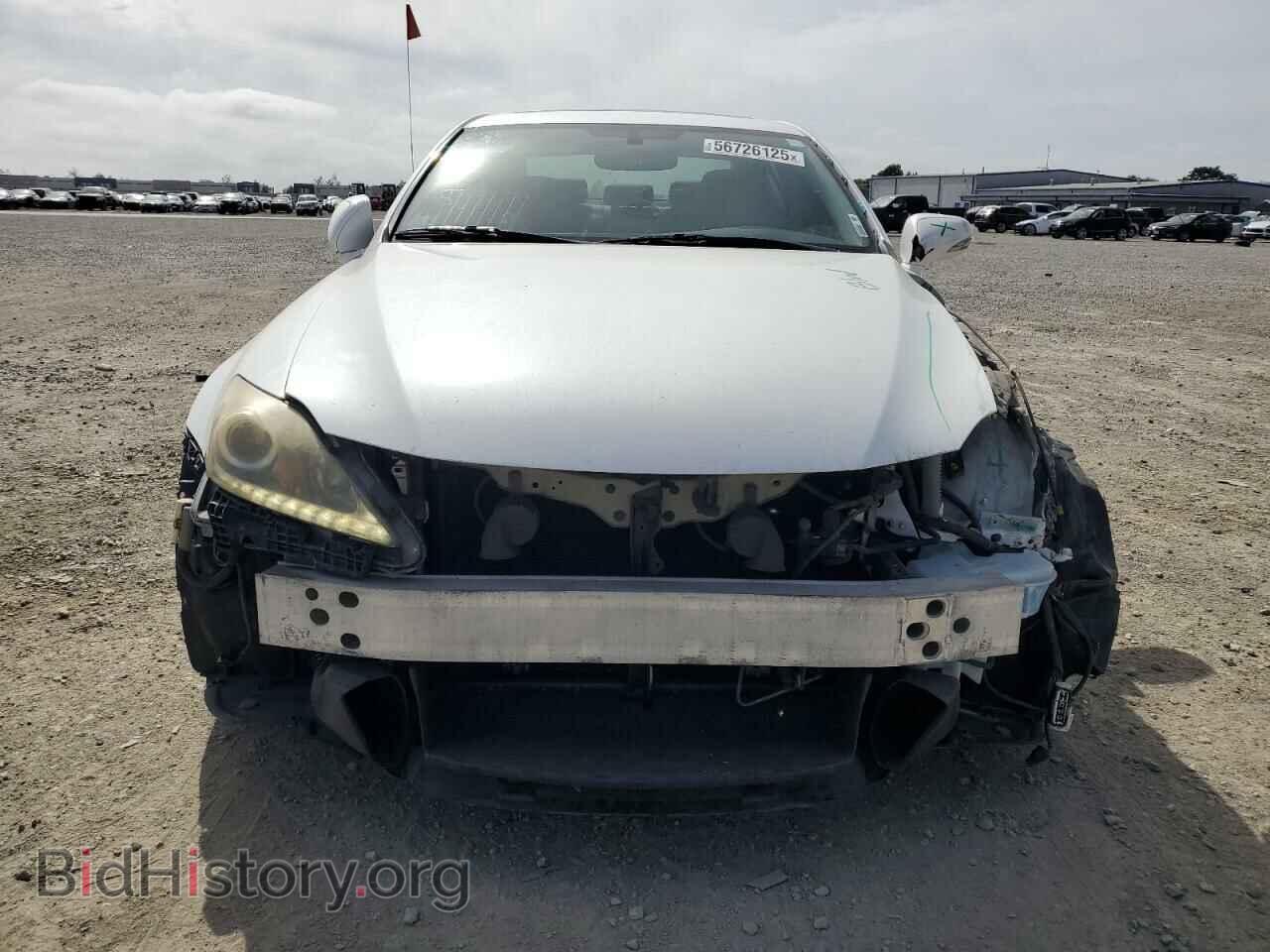 2011 LEXUS IS - VIN: JTHBF5C26B5133416 - Photo 5